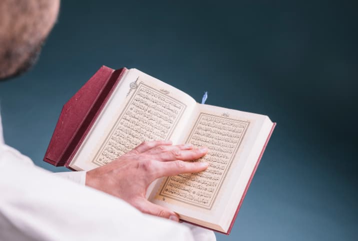 reading quran without wudu